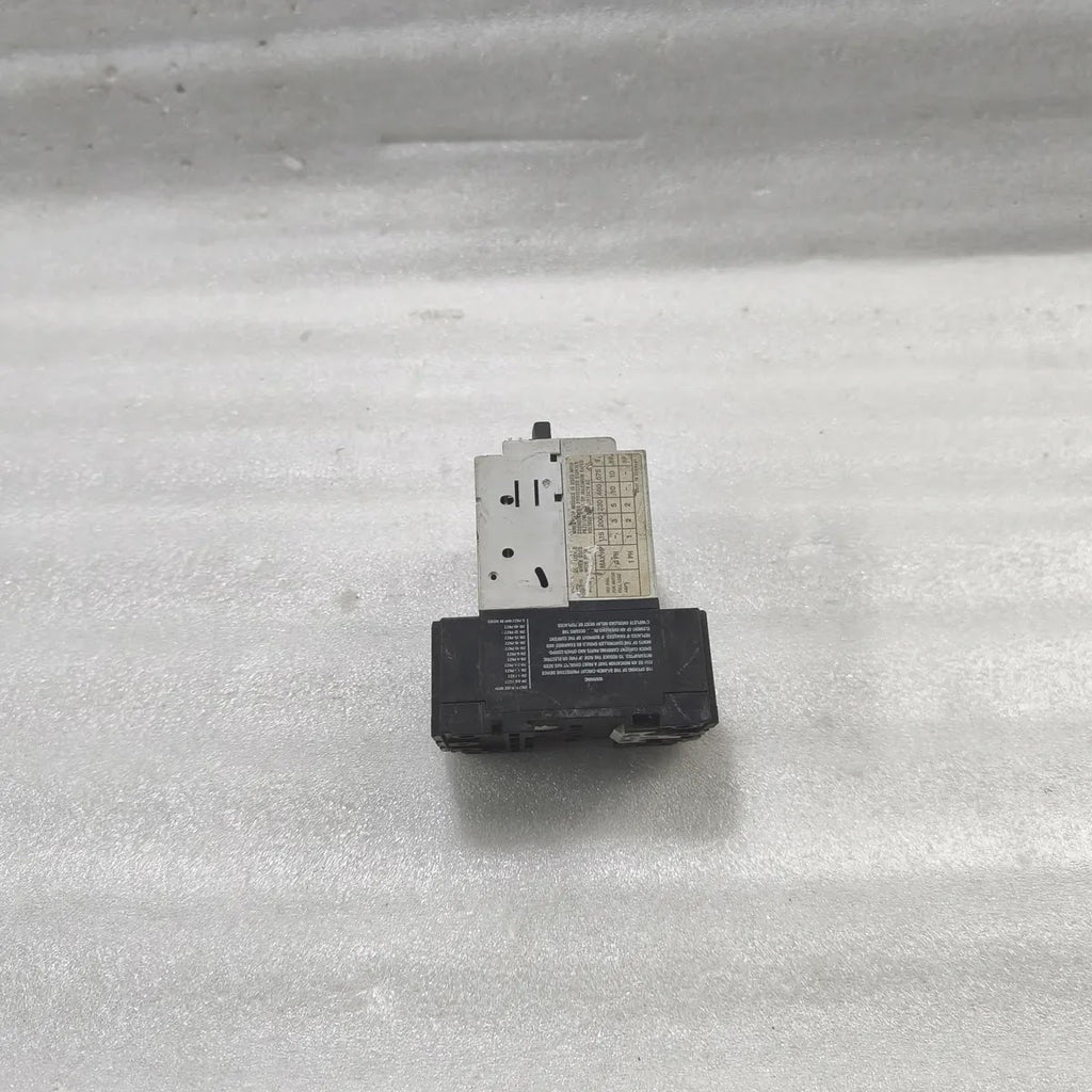 Moeller ZMR-16-PKZ2 Motor Protective Circuit Breaker PKZ2 0.6-40A 600V 3-Pole