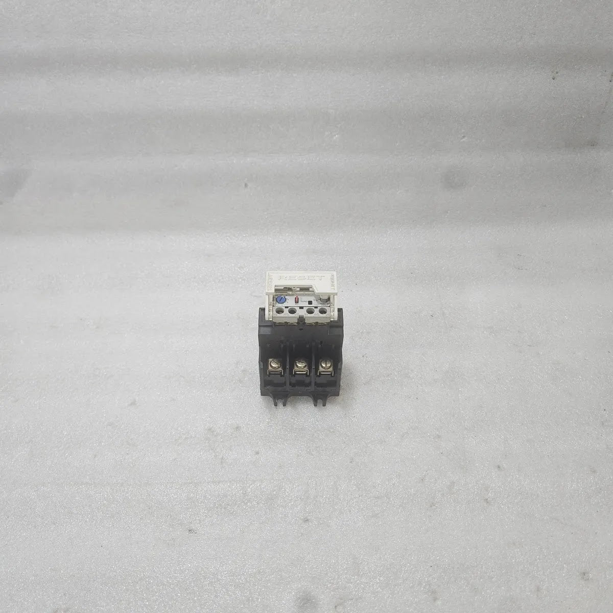 A Bradley 592-A2GA Overload Relay 5.7-18A Trip Class 20 XTM