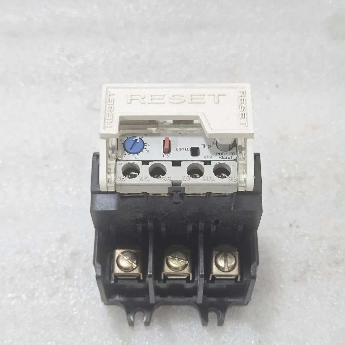 A Bradley 592-A2GA Overload Relay 5.7-18A Trip Class 20 XTM