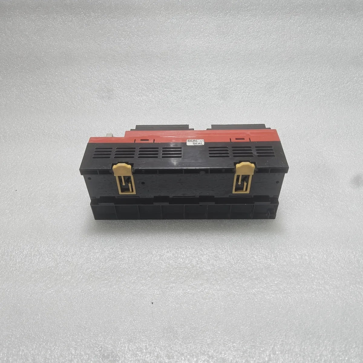 A Bradley 1791DS-IB8XOB8 CompactBlock Safety I/O 24VDC
