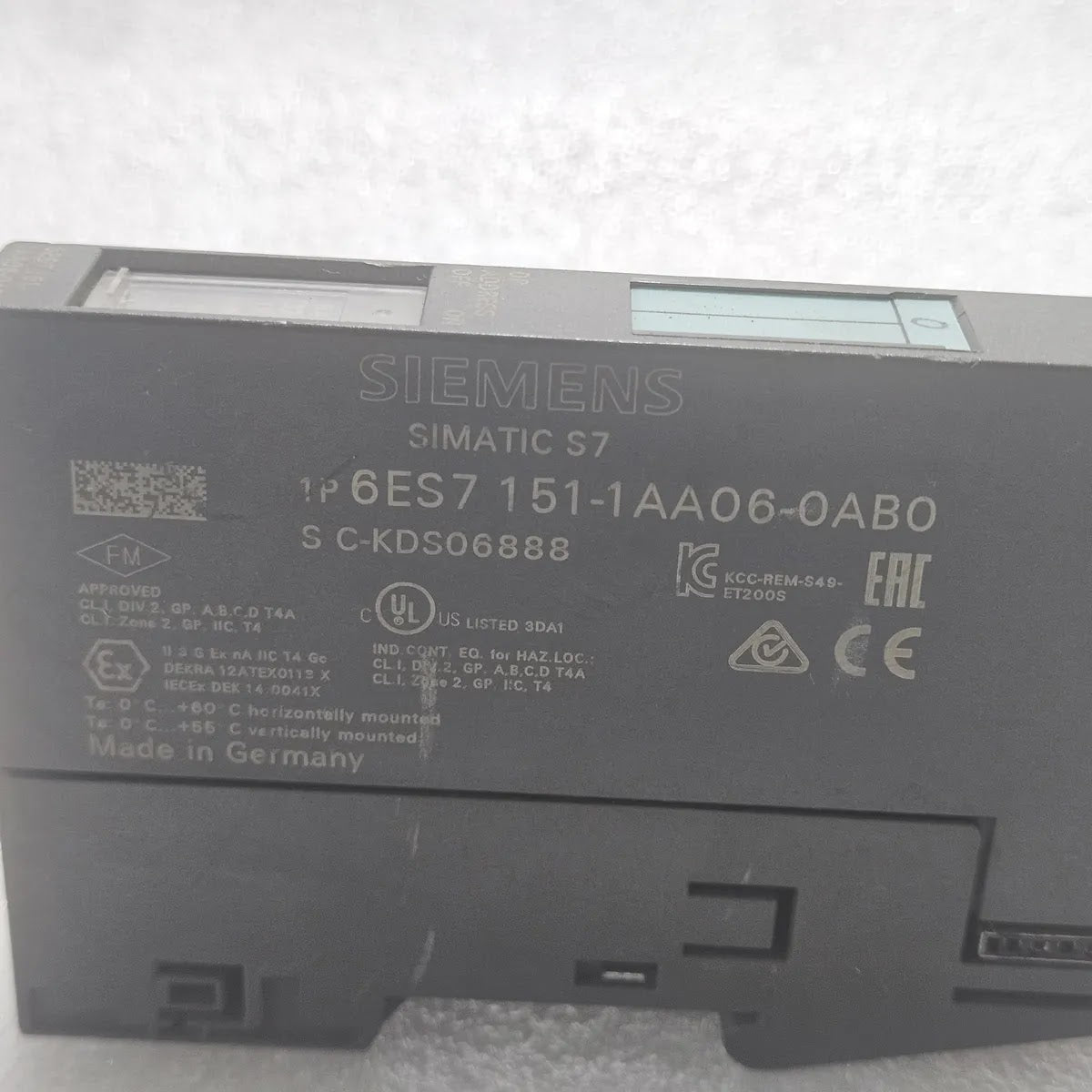 Siemens 6ES7 151-1AA06-0AB0 SIMATIC S7 ET 200S PROFIBUS-DP Module - FOR PARTS