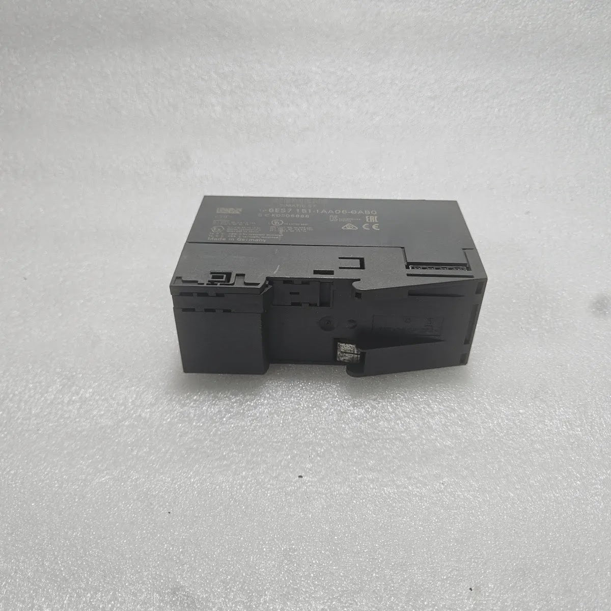 Siemens 6ES7 151-1AA06-0AB0 SIMATIC S7 ET 200S PROFIBUS-DP Module - FOR PARTS