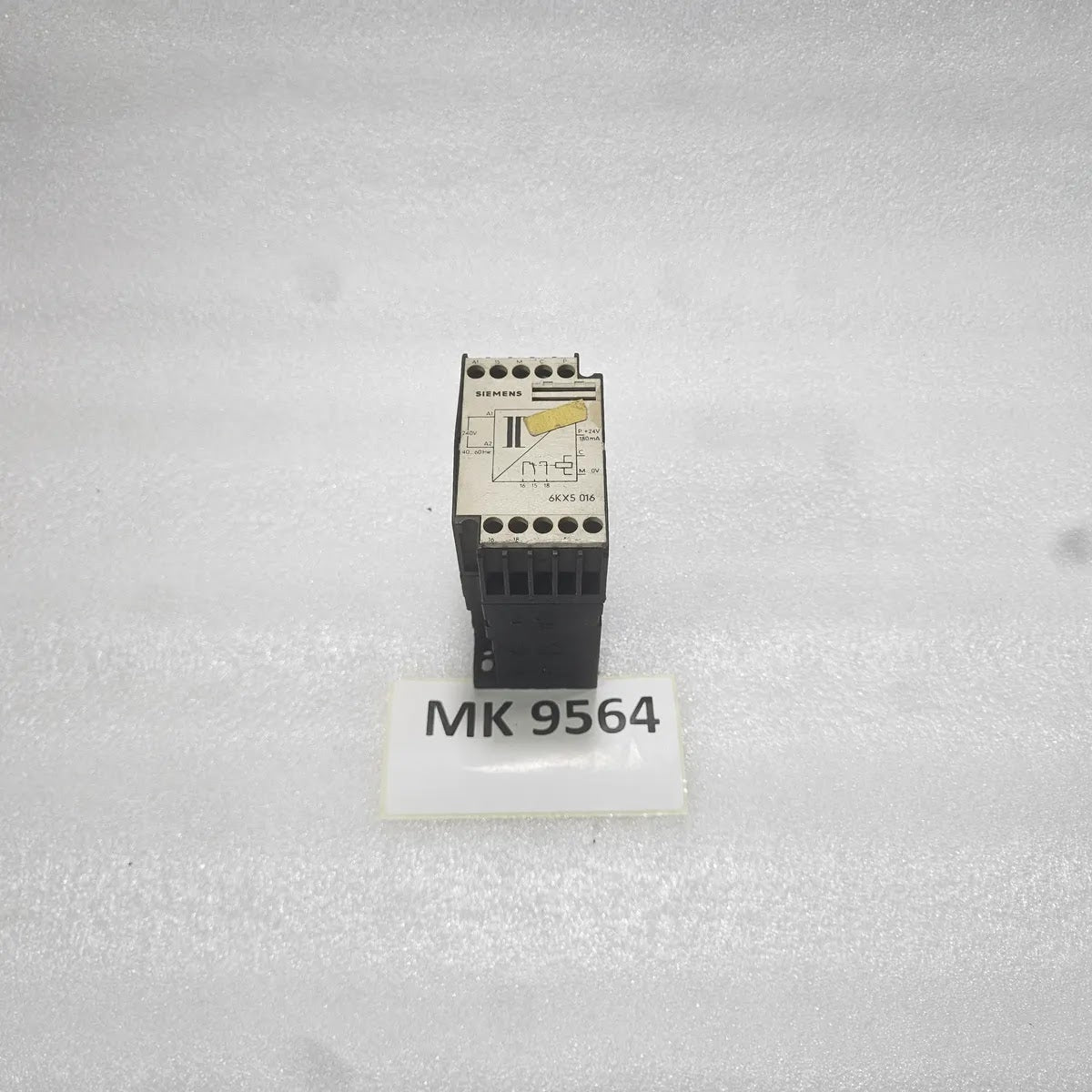 Siemens 6KX5 016 Timing Relay 240V 40-60Hz +24V 180mA