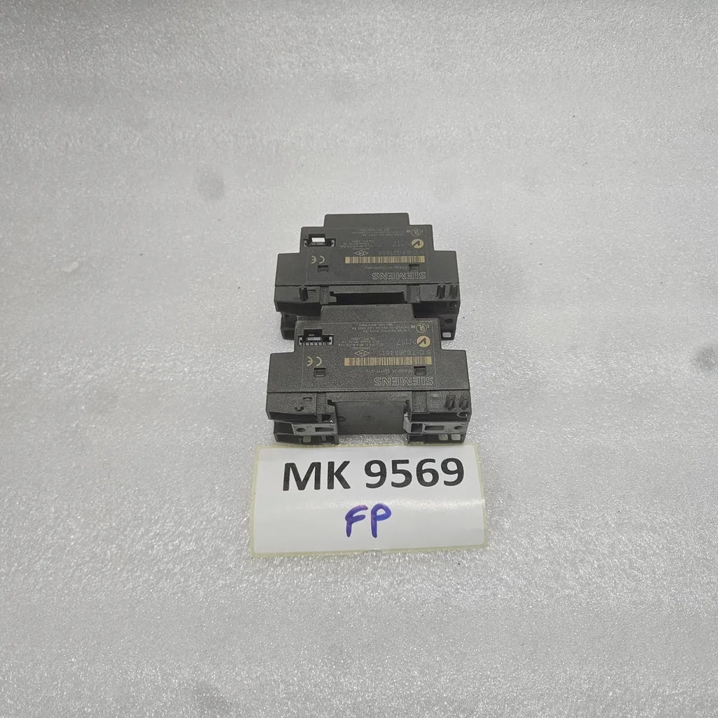 Siemens 6ED1 055-1MB00-0BA1 LOGO! DM8 12/24R Relay Module - FOR PARTS