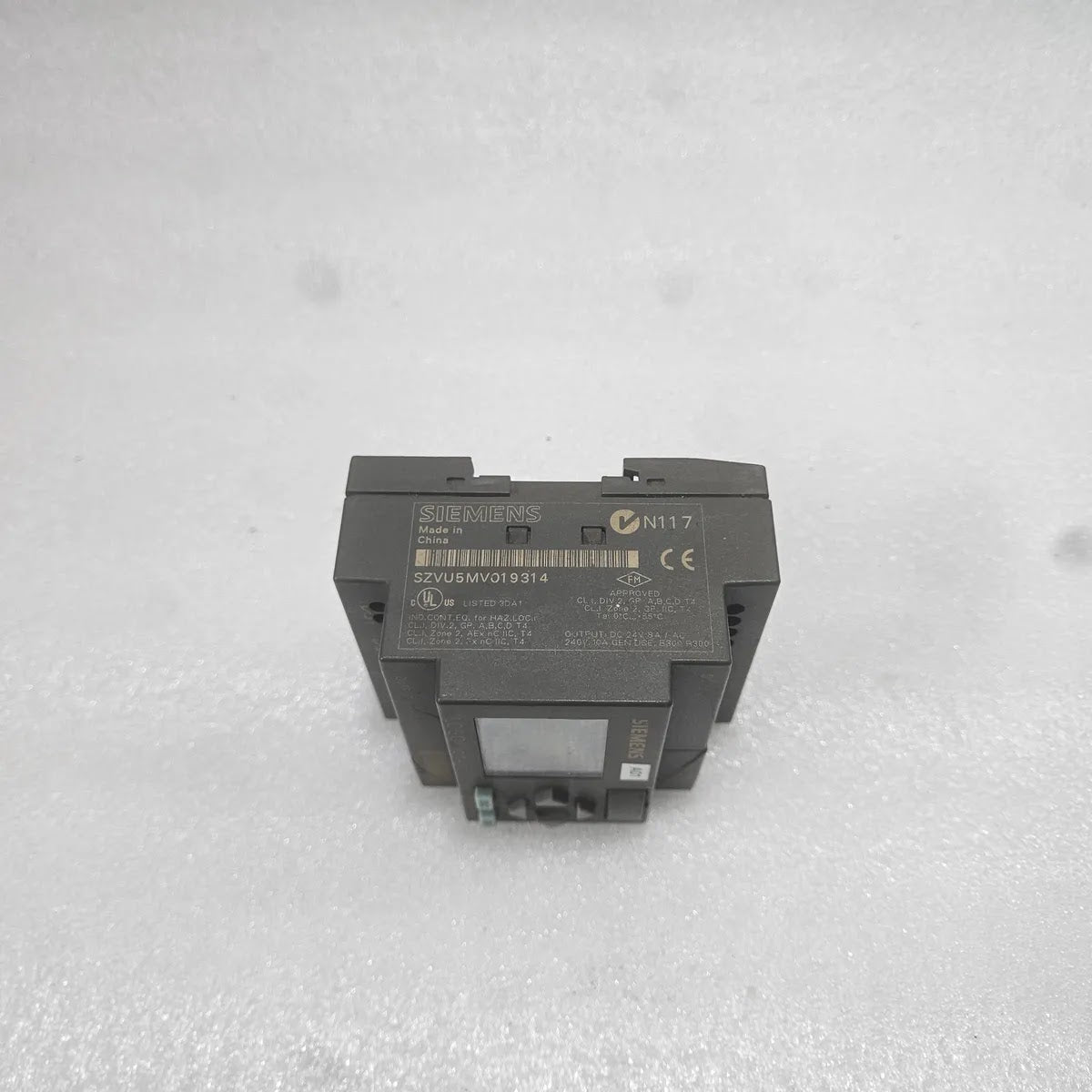 Siemens LOGO! 12/24RC 6ED1052-1MD00-0BA5 Logic Module - FOR PARTS
