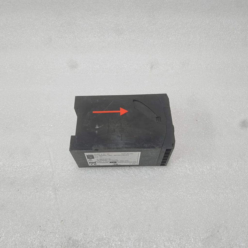 Jumo 701130/0253 STB Temperature Monitor Pt100 230V