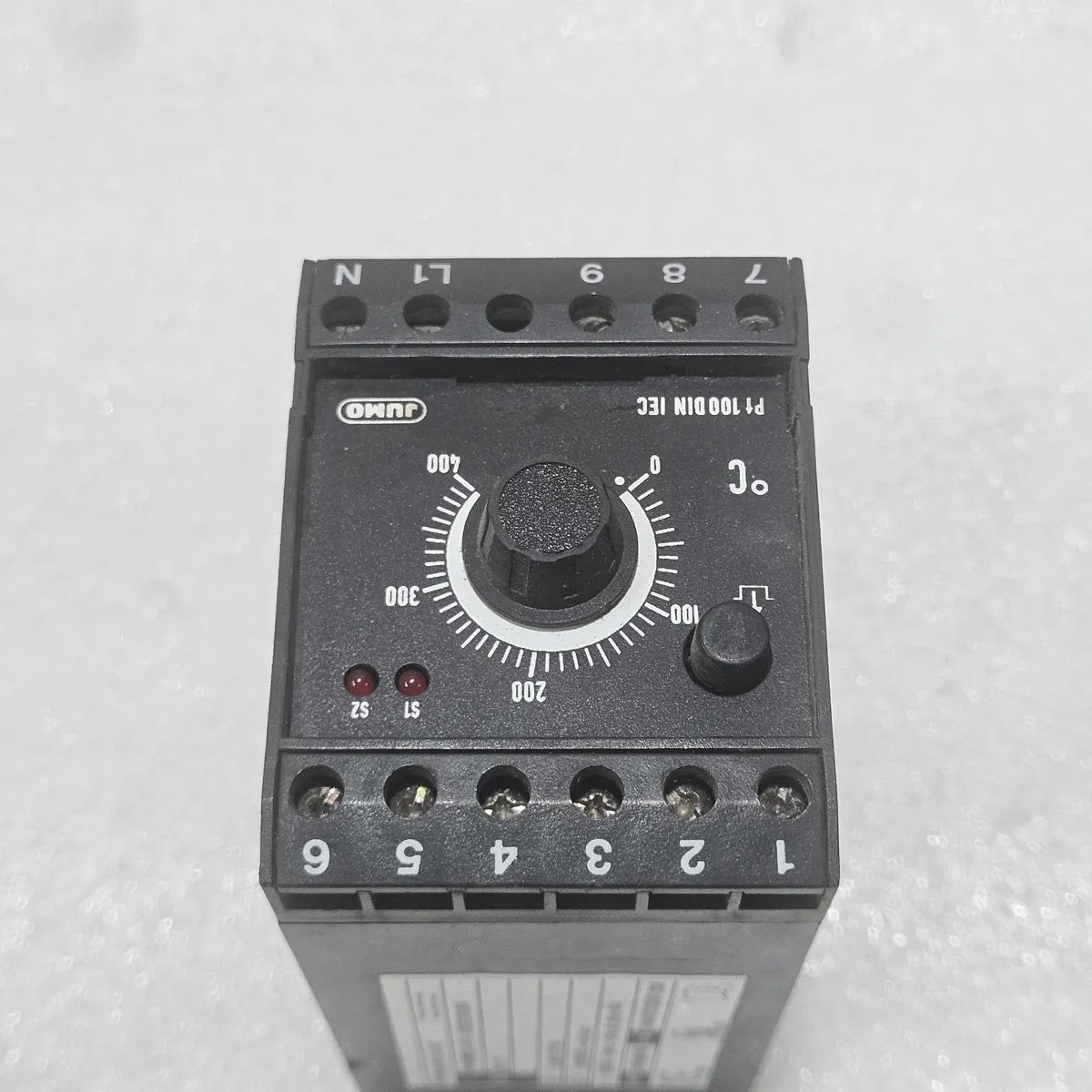 Jumo 701130/0253 STB Temperature Monitor Pt100 230V
