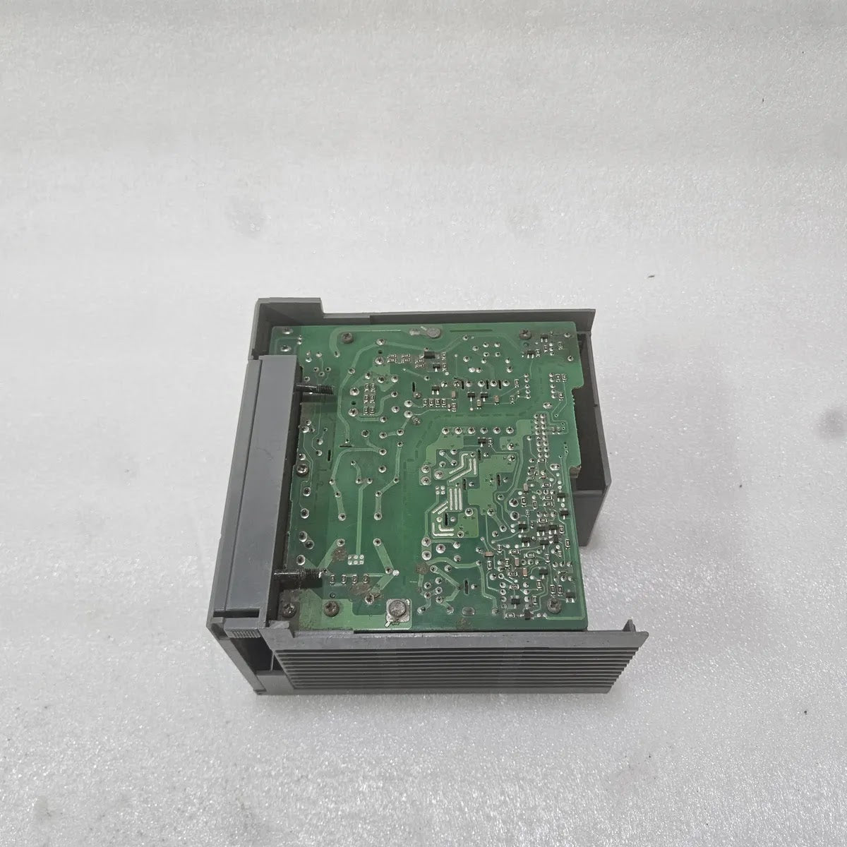 Allen-Bradley 1746-P2 SLC 500 Power Supply 85-265VAC 5A 24VDC Ser C