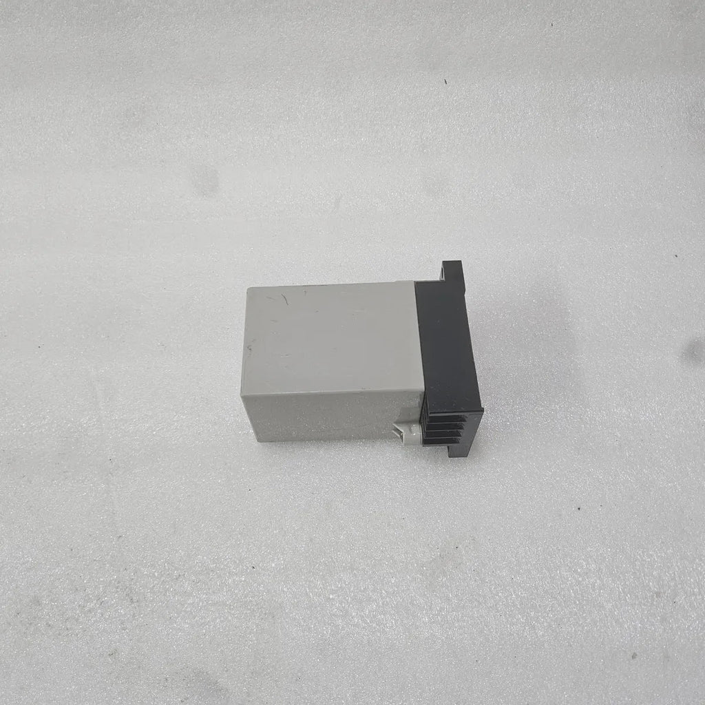 Fuji Electric Motor Guard ACT 1C-1N 200/220V 50/60Hz Relay
