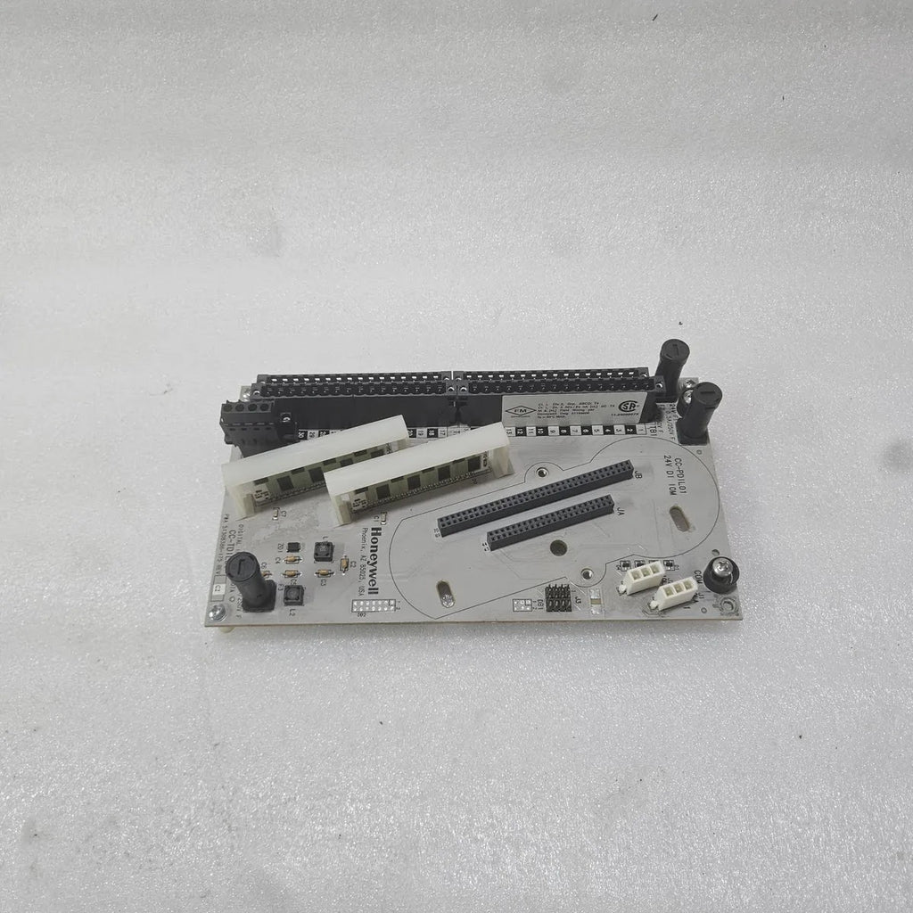 Honeywell CC-TDIL01 Digital Input Module 24V IOTA 51308386-175
