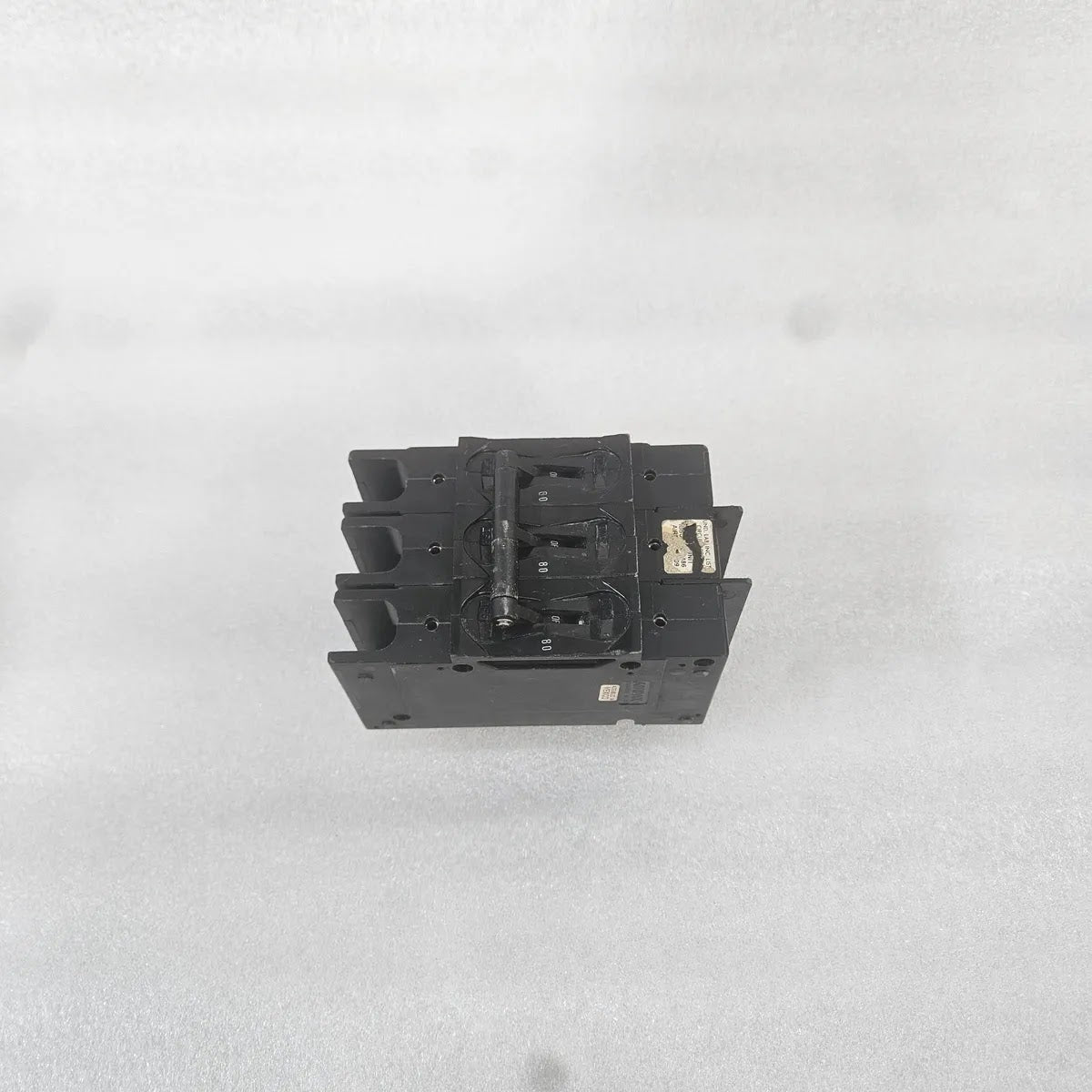 Airpax 209-3-1-66-4-9-80 3-Pole 80A Circuit Breaker 50/60Hz
