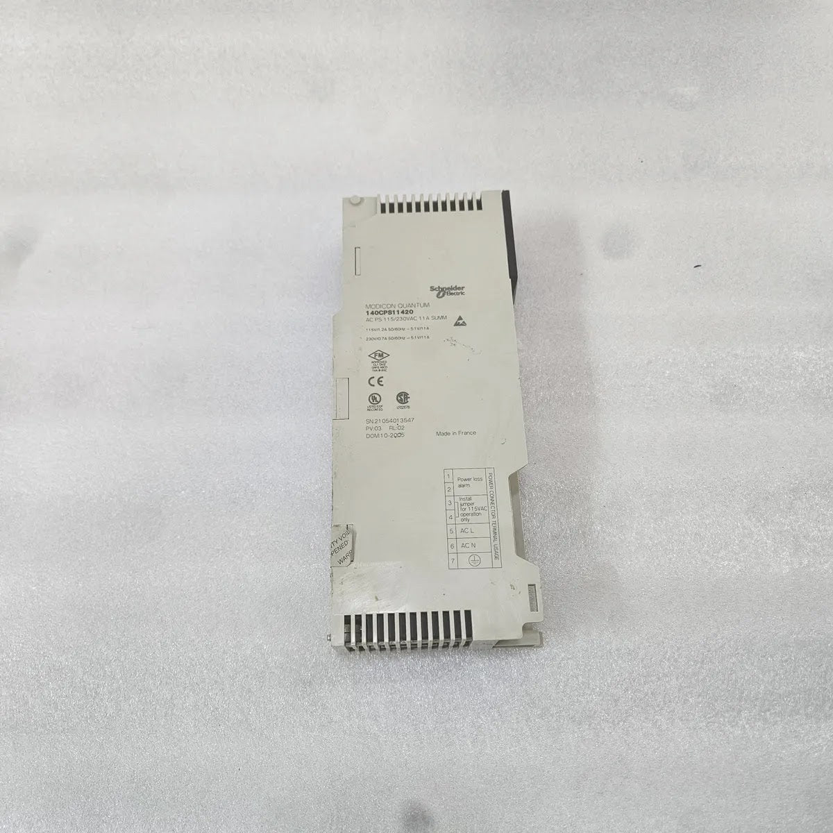 S Electric Modicon Quantum 140CPS11420 AC Power Supply 115/230VAC 11A