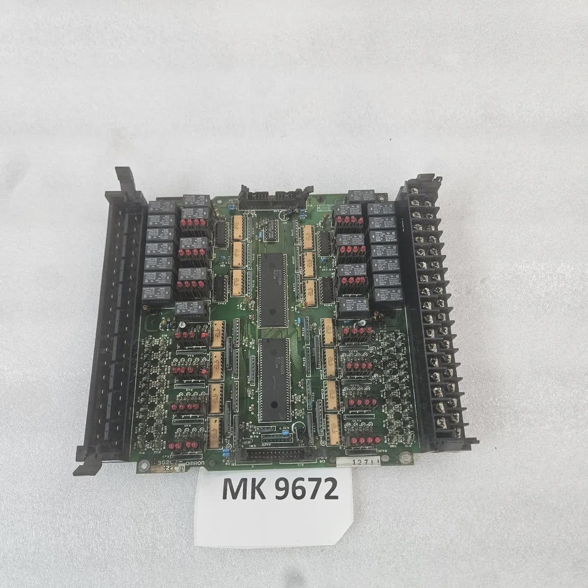 Omron 3G2C7-RI222 PLC Relay Output I/O Module Board