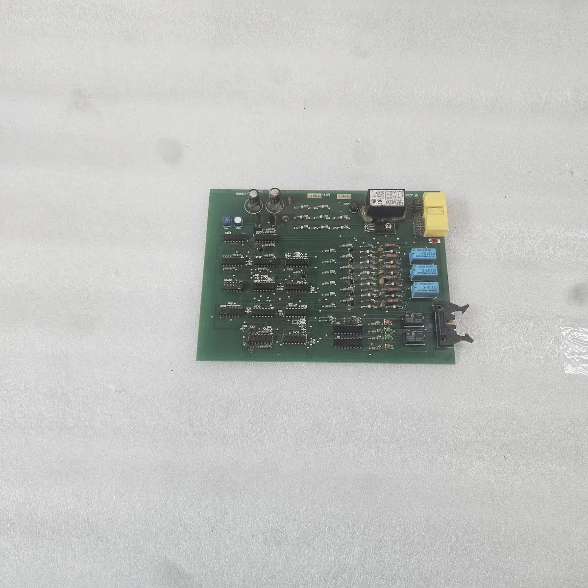 Uzushio Electric PBP-3201-22 PCB Board NO.1308B UST-206A