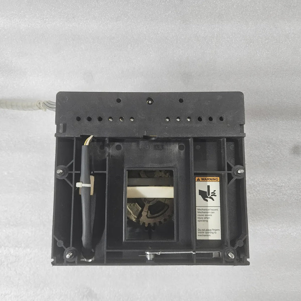 Siemens 3VL9600-3MJ00 Motor Operator VL630-VL800 24V DC