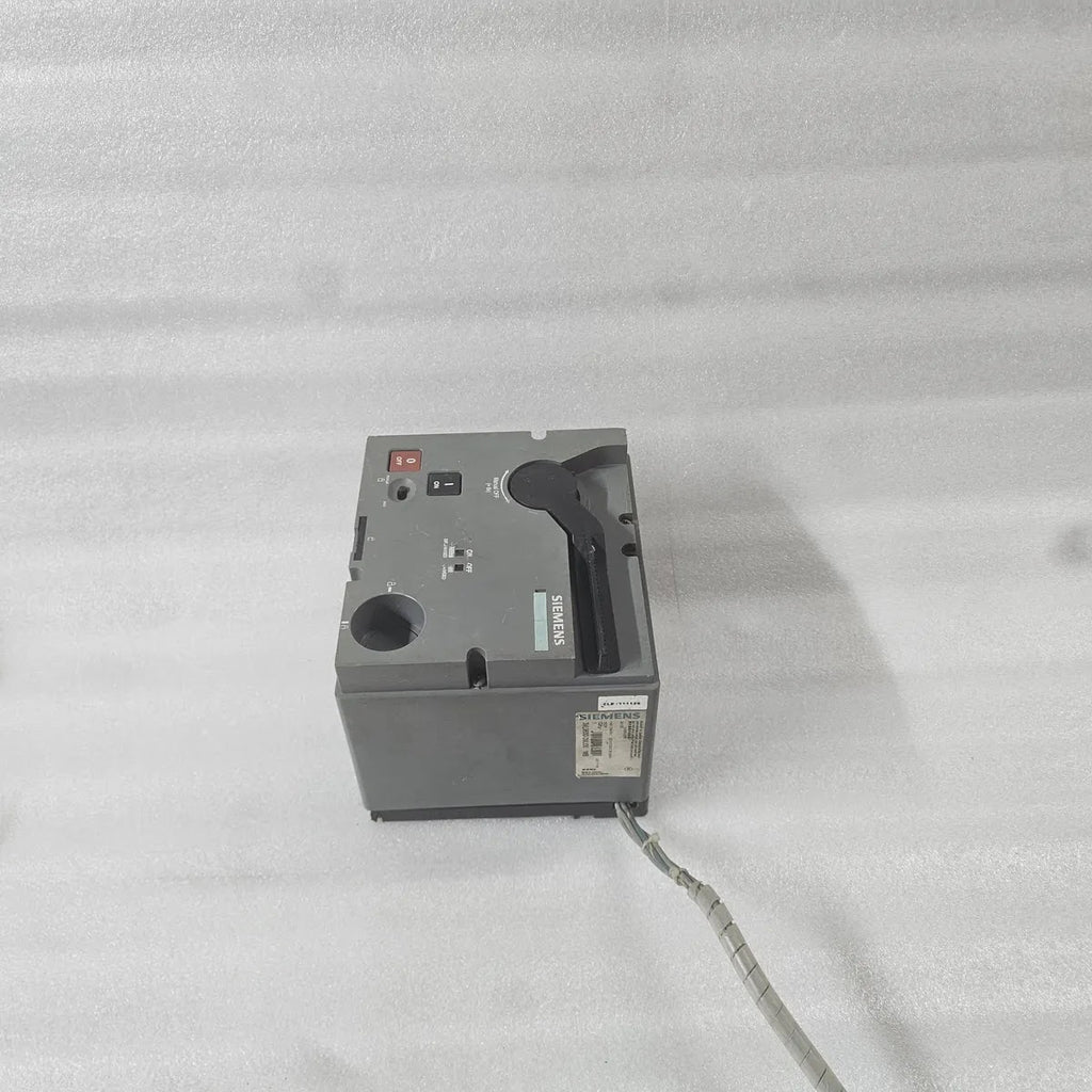 Siemens 3VL9600-3MJ00 Motor Operator VL630-VL800 24V DC