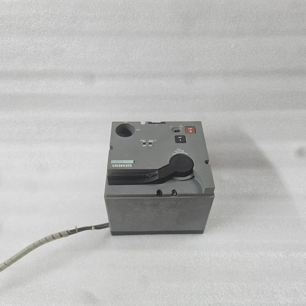 Siemens 3VL9600-3MJ00 Motor Operator VL630-VL800 24V DC