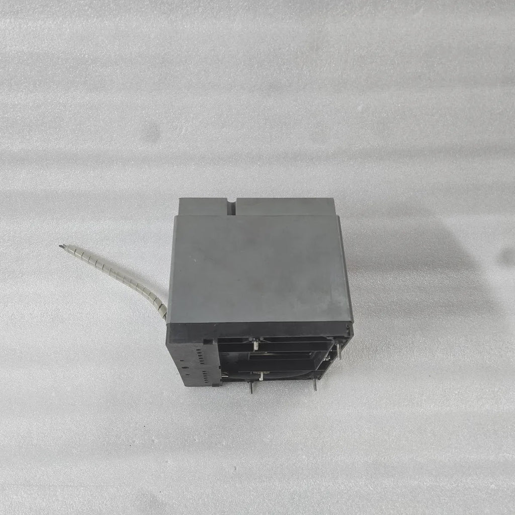 Siemens 3VL9600-3MJ00 Motor Operator VL630-VL800 24V DC