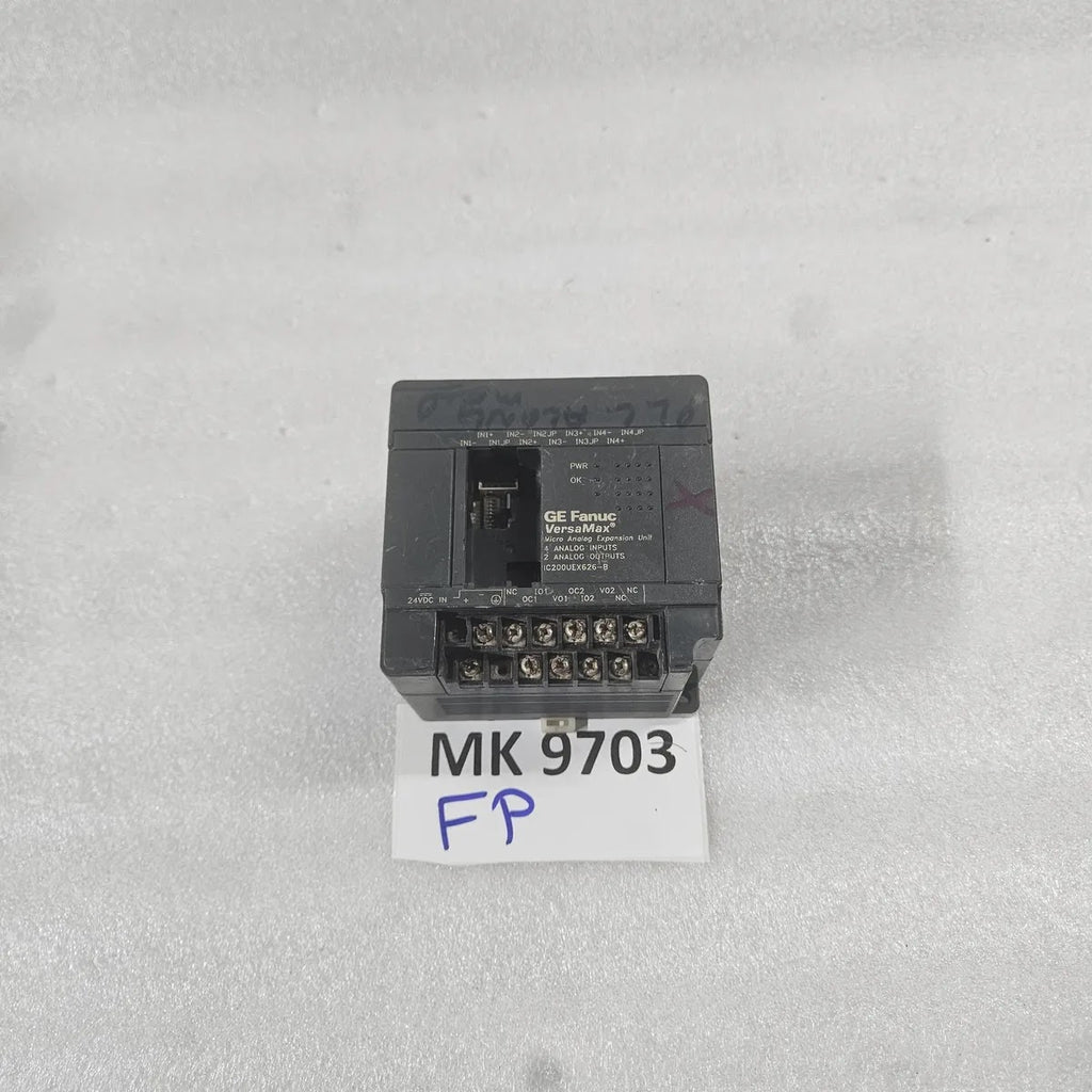 GE Fanuc VersaMax IC200UEX626-B Micro Analog Expansion Unit - FOR PARTS