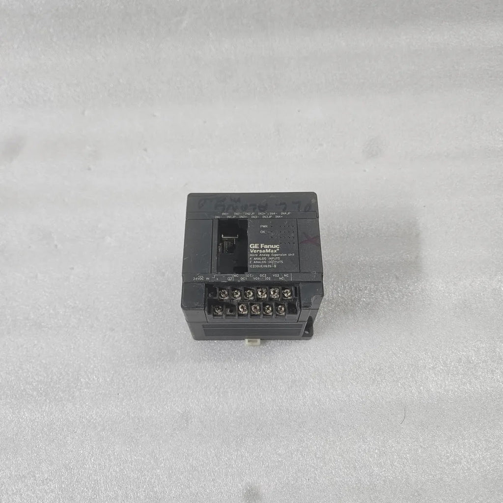 GE Fanuc VersaMax IC200UEX626-B Micro Analog Expansion Unit - FOR PARTS