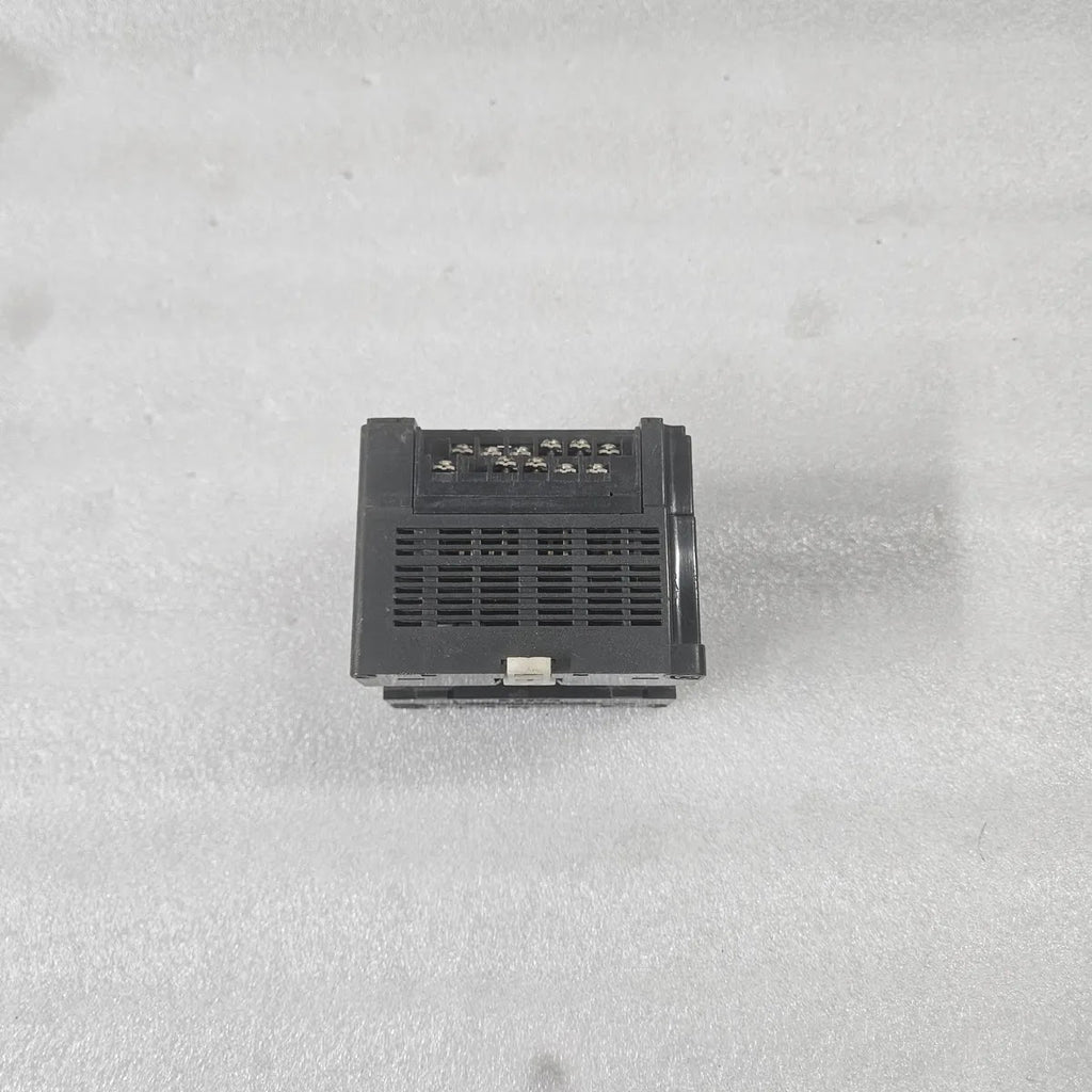 GE Fanuc VersaMax IC200UEX626-B Micro Analog Expansion Unit - FOR PARTS
