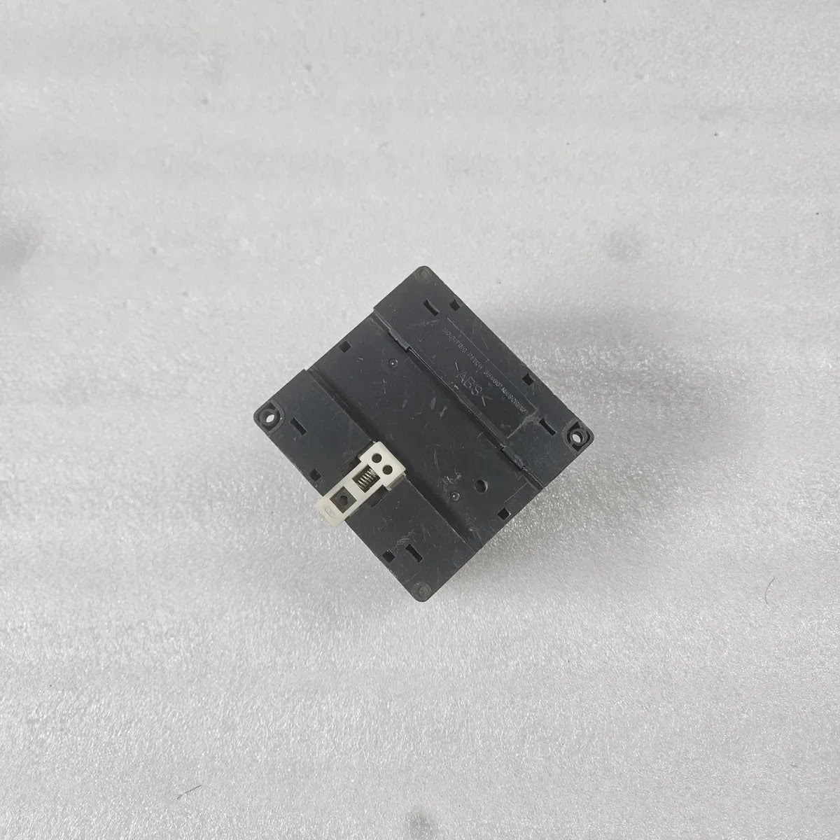 GE Fanuc VersaMax IC200UEX626-B Micro Analog Expansion Unit - FOR PARTS
