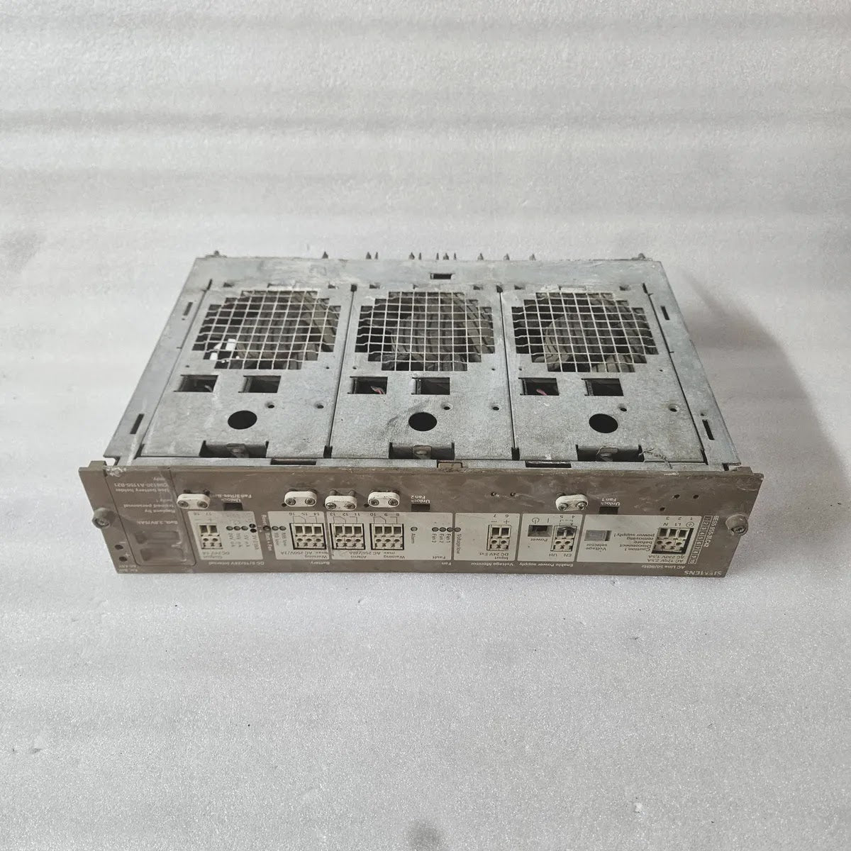 Siemens 6ES5 955-3LC42 Power Supply Module AC 120V/230V DC 5/15/24V - FOR PARTS
