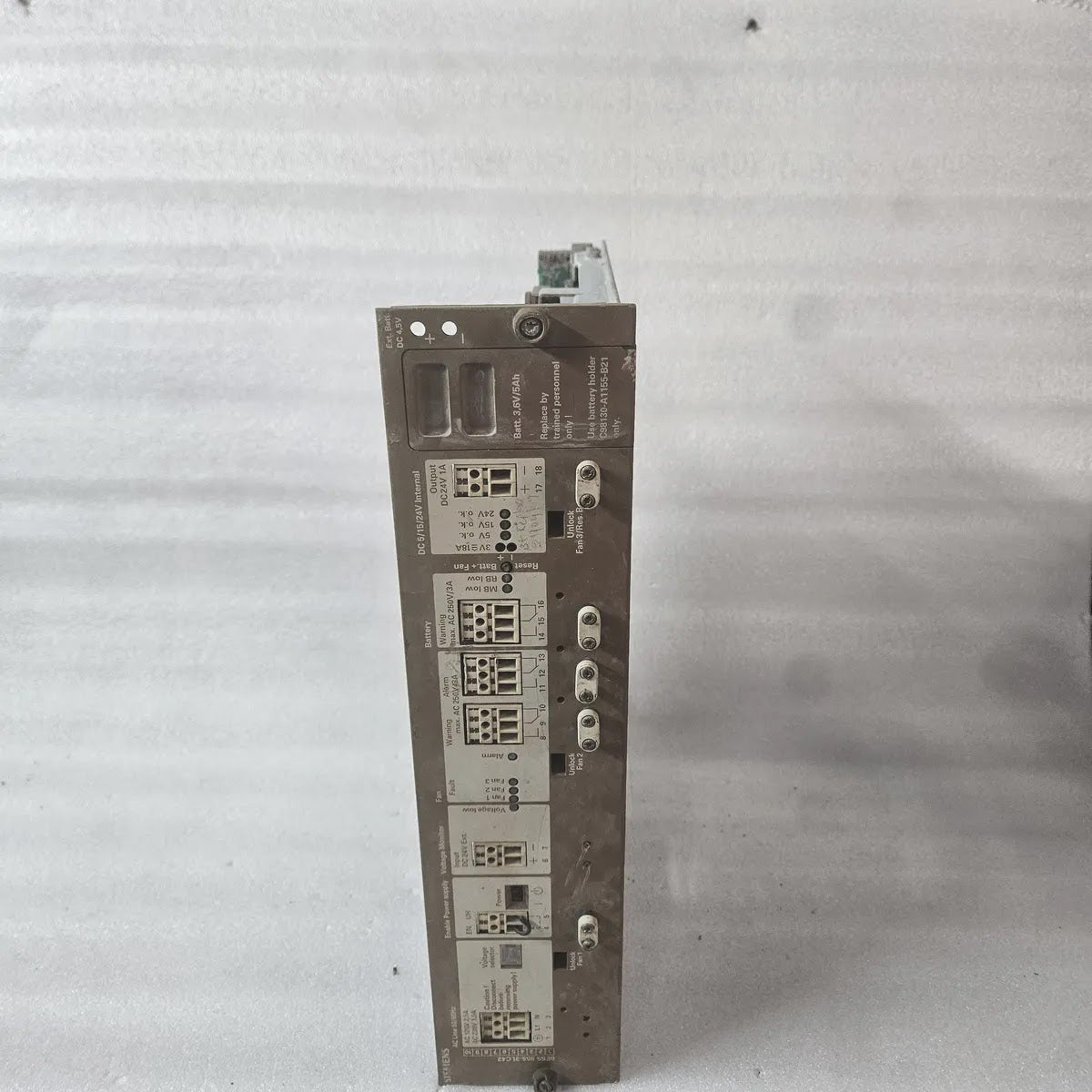 Siemens 6ES5 955-3LC42 Power Supply Module AC 120V/230V DC 5/15/24V - FOR PARTS