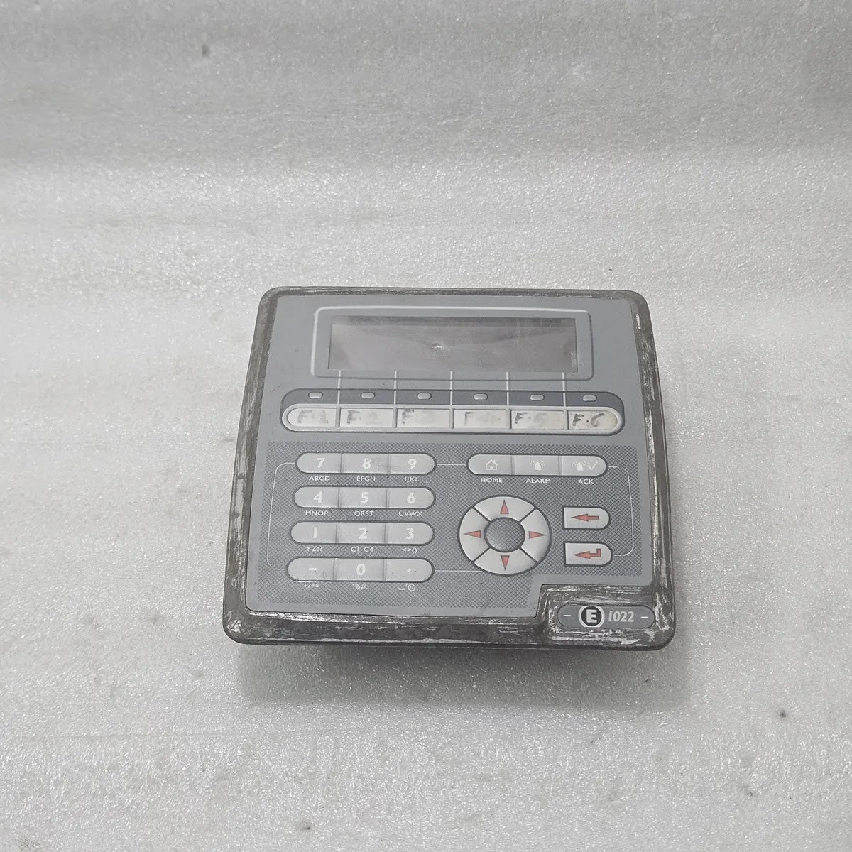 Mitsubishi E1022 Operator Interface HMI 24VDC RS422 RS485 - FOR PARTS