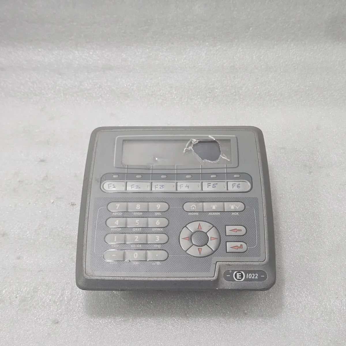 Beijer Electronics E1022 Operator Panel 24V DC 603111202 - FOR PARTS