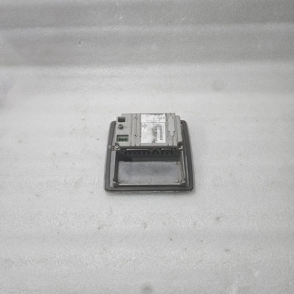 Beijer Electronics E1022 Operator Panel 24V DC 603111202 - FOR PARTS