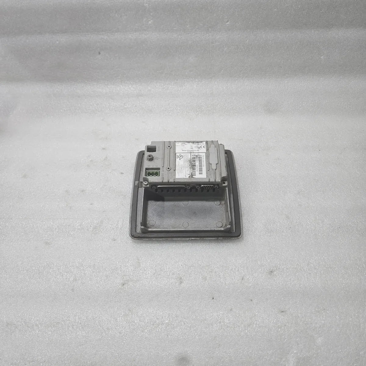 Beijer Electronics E1022 Operator Panel 24V DC 603111202 - FOR PARTS