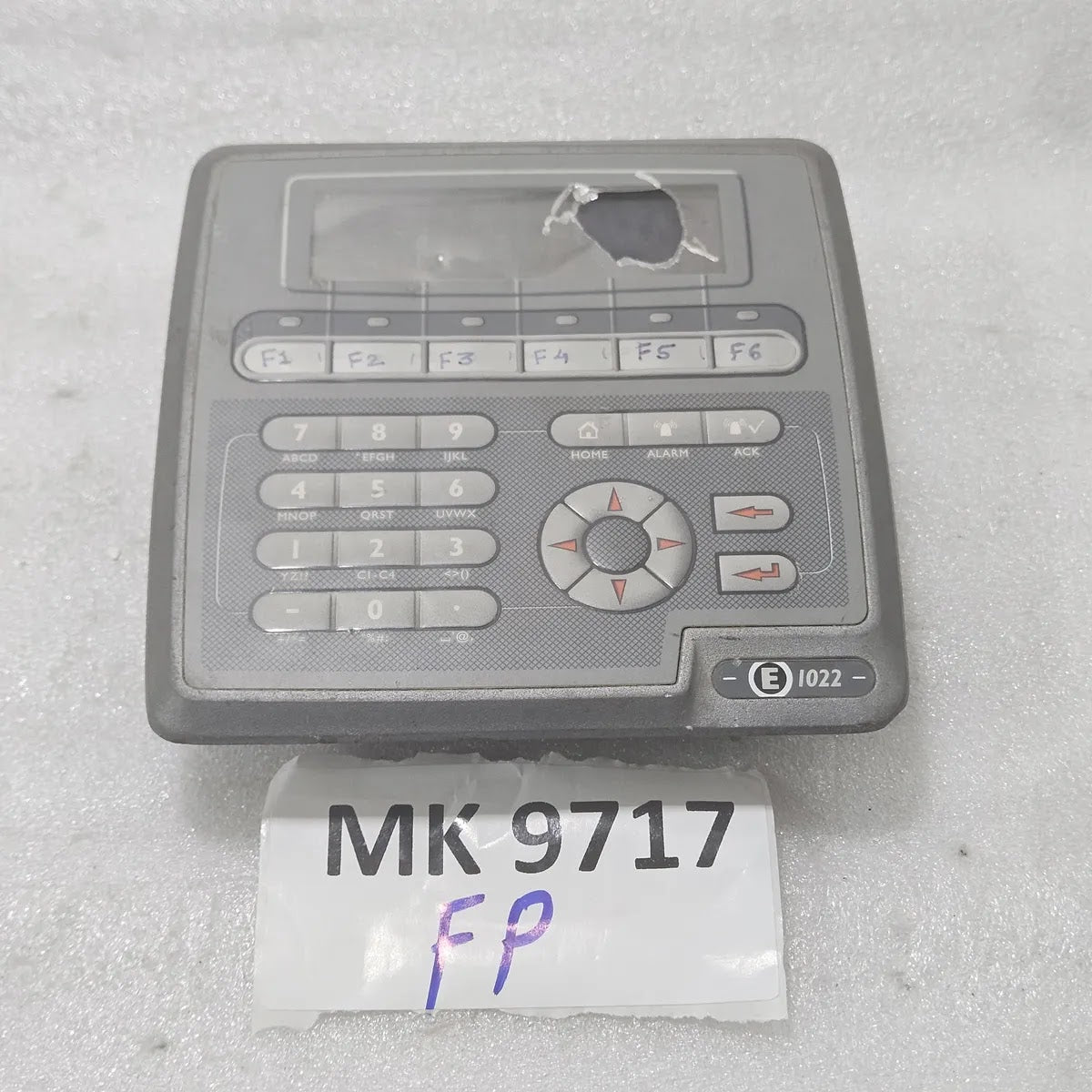 Beijer Electronics E1022 Operator Panel 24V DC 603111202 - FOR PARTS