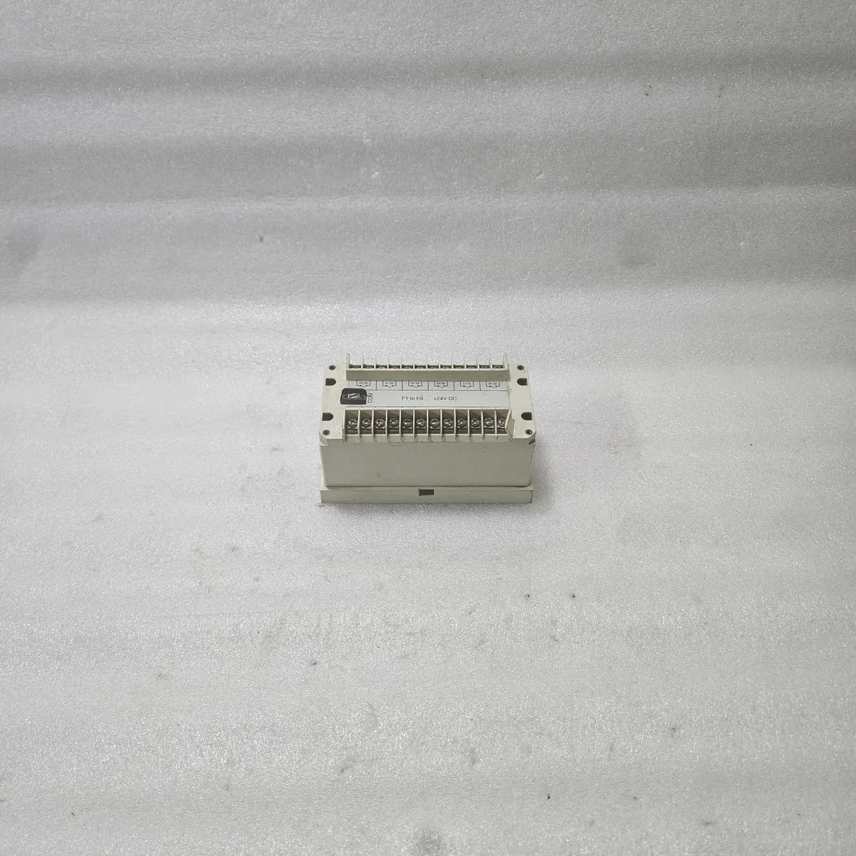 EAPL 428/072 I/O Relay Module F1-F8 +24V DC 8-Channel