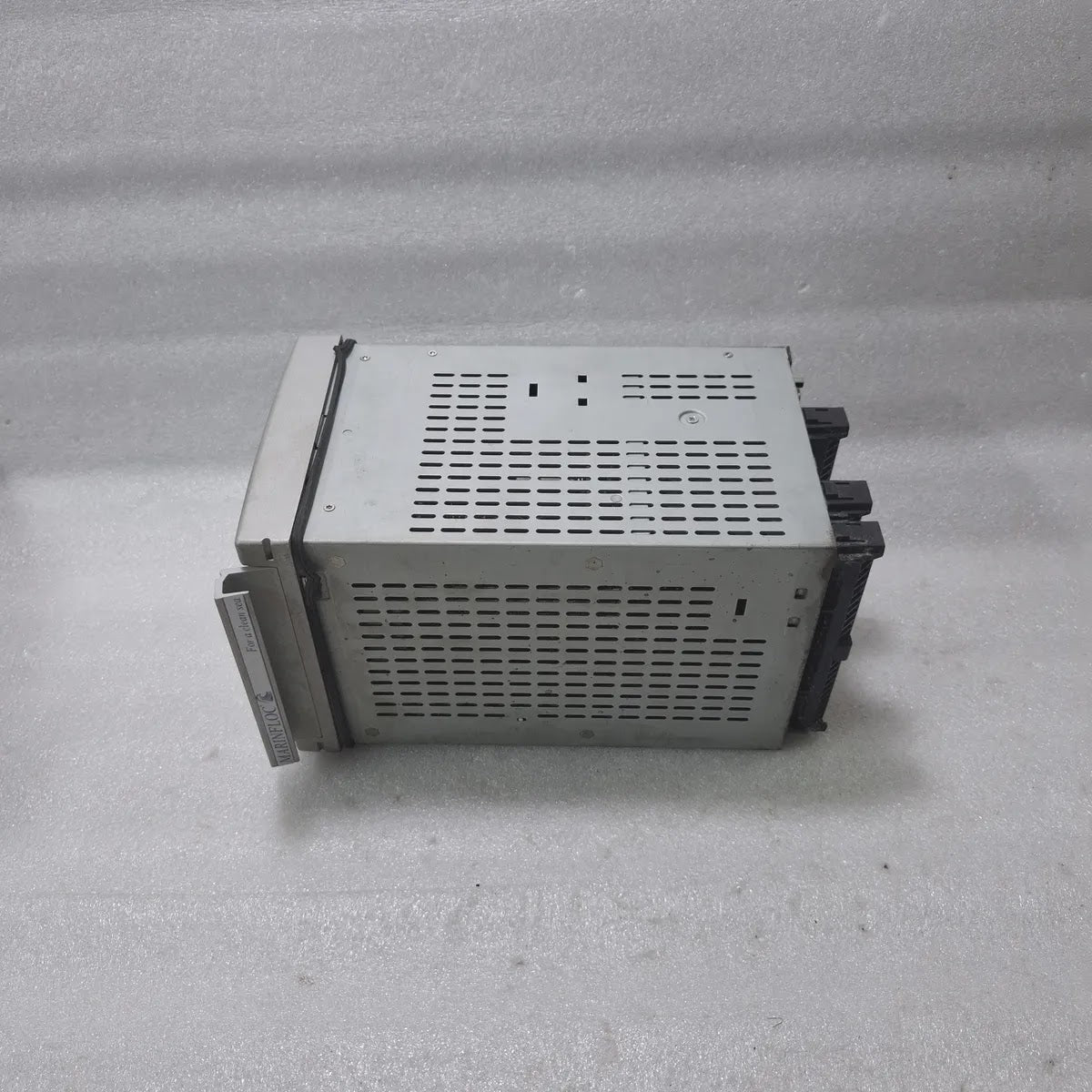Marinfloc 6100A Process Controller 100-230VAC CAT II Marine