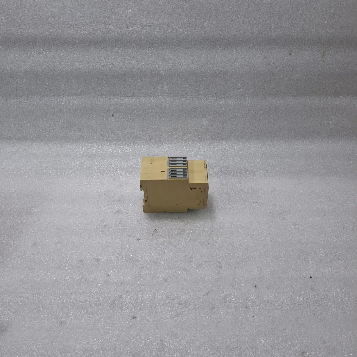 Carlo Gavazzi DPC01DM49400HZ 3-Phase Monitoring Relay