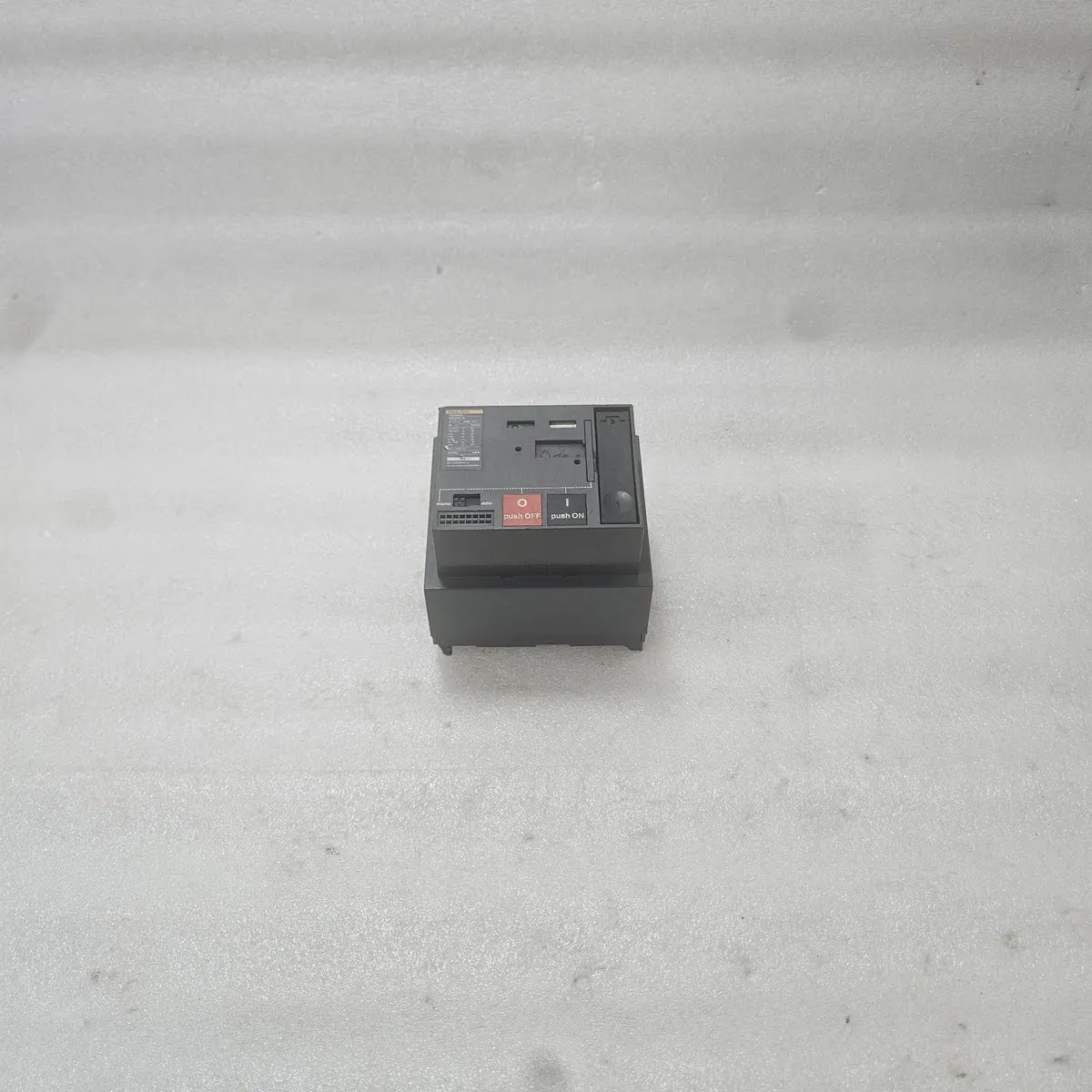 Merlin Gerin NS250 N Compact Circuit Breaker 250A 750V 85kA