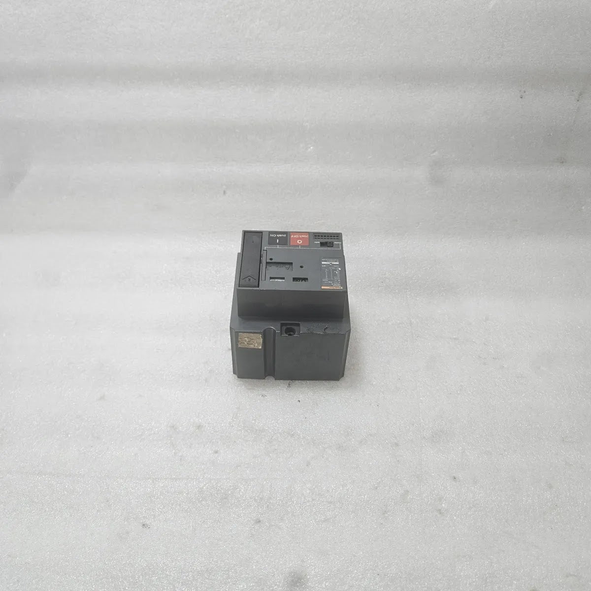 Merlin Gerin NS250 N Compact Circuit Breaker 250A 750V 85kA