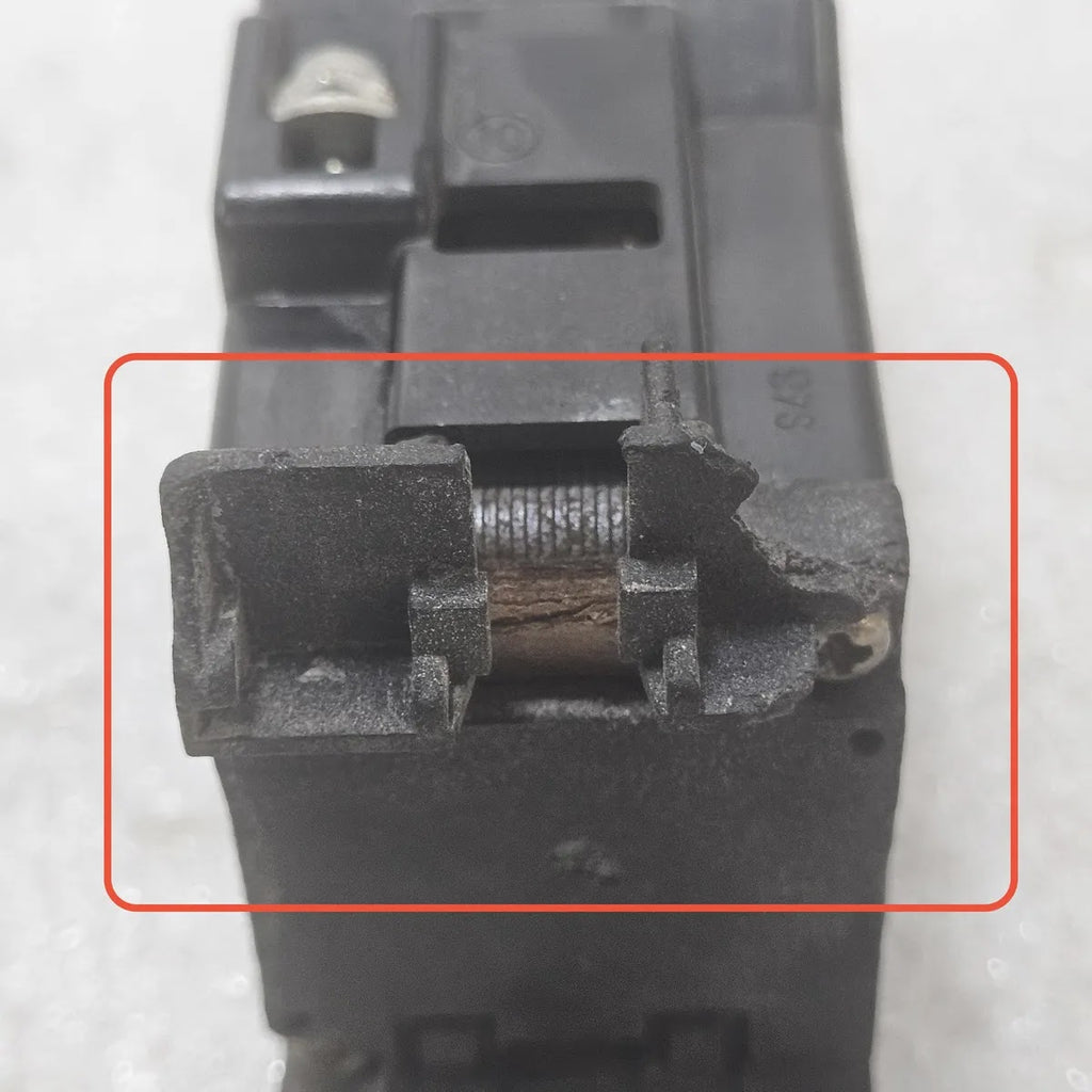 Fuji Electric SRC50-2F Aux Relay RC3631-02 200-220V