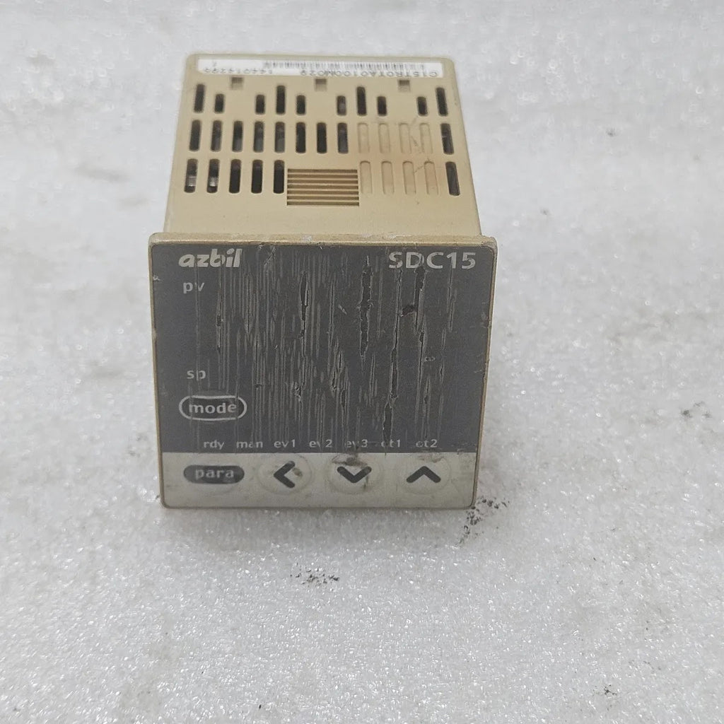 Azbil SDC15 C15TR0TA0100M029 Temperature Controller AC100-240V