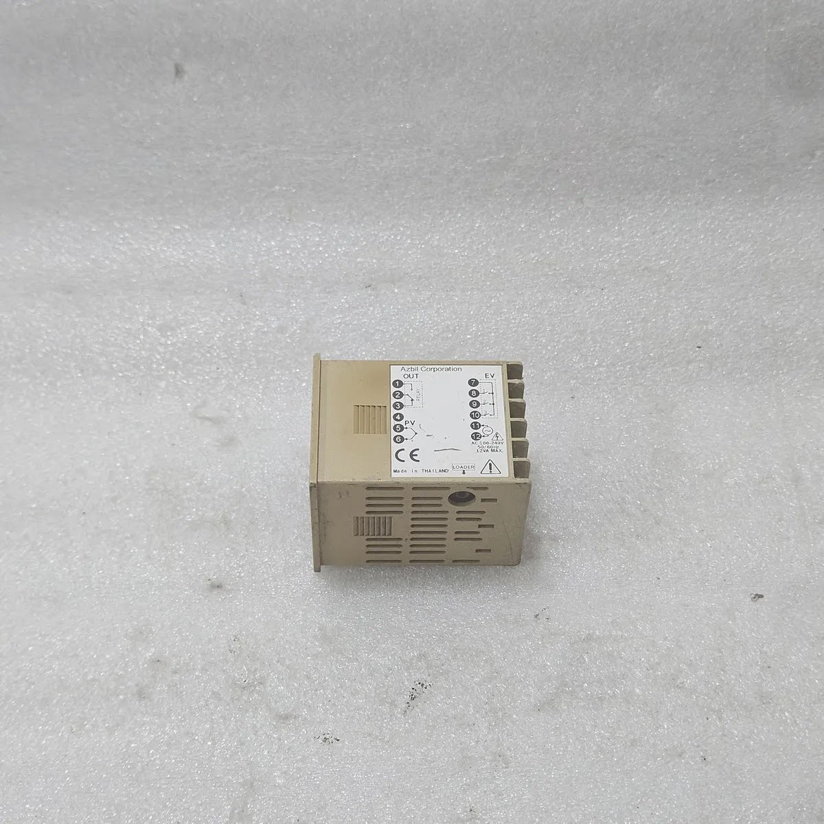 Azbil SDC15 C15TR0TA0100M029 Temperature Controller AC100-240V