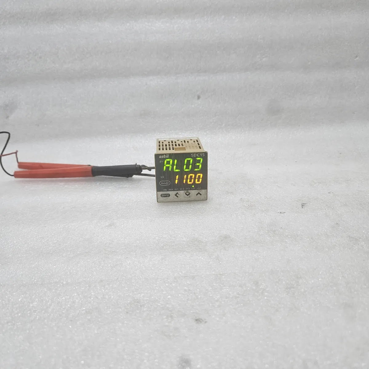Azbil SDC15 C15TR0TA0100M029 Temperature Controller AC100-240V