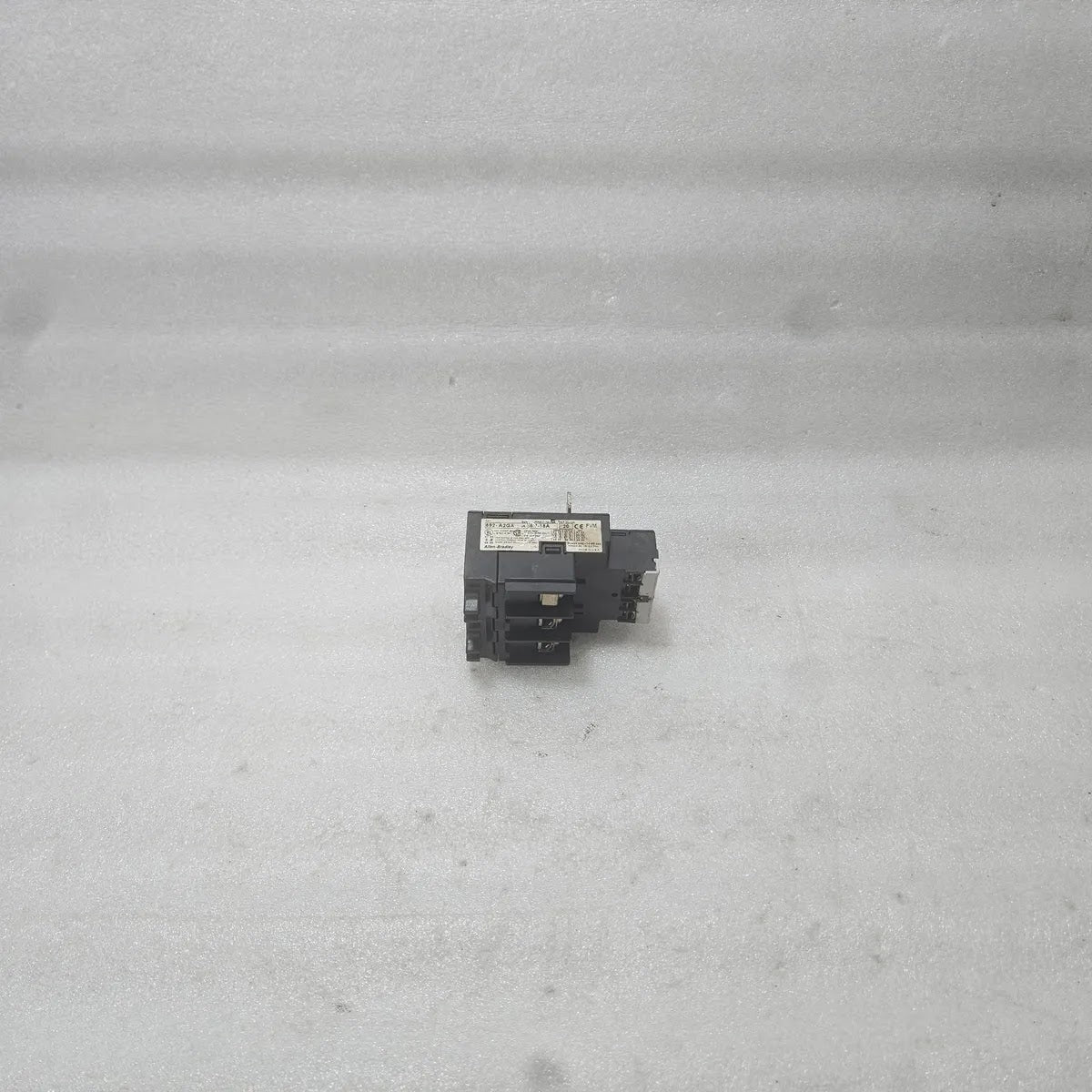 A Bradley 592-A2GA SMP-1 Overload Relay 5.7-18A Class 20