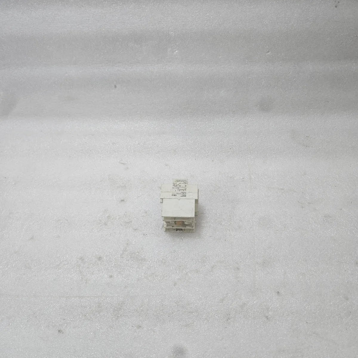 Sprecher+Schuh CZE 3 Timer Block 660V 16A 1NO 1NC CS3 CA3