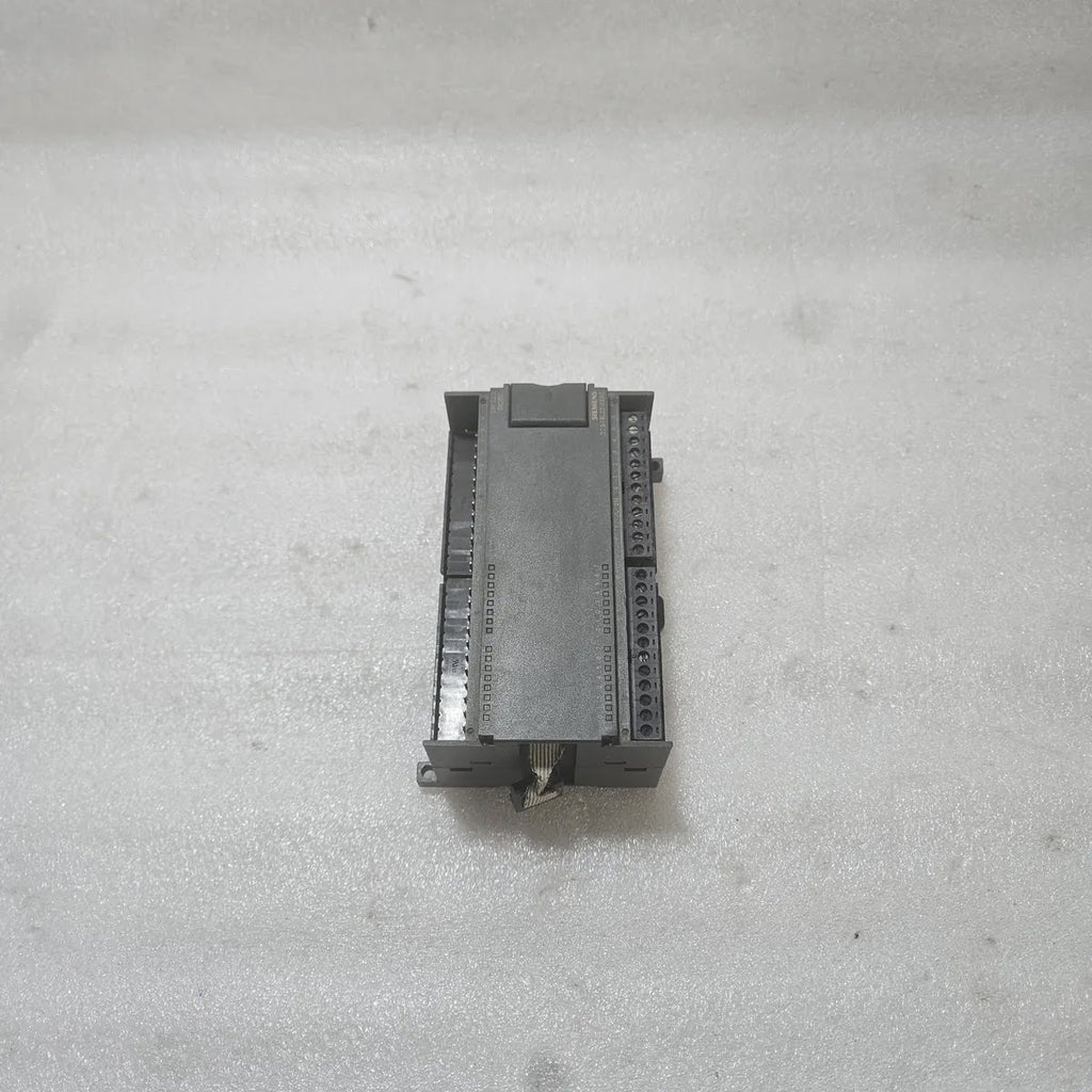 Siemens 6ES7 223-1BL22-0XA0 EM 223 DC/DC 16DI 16DO PLC Module - FOR PARTS
