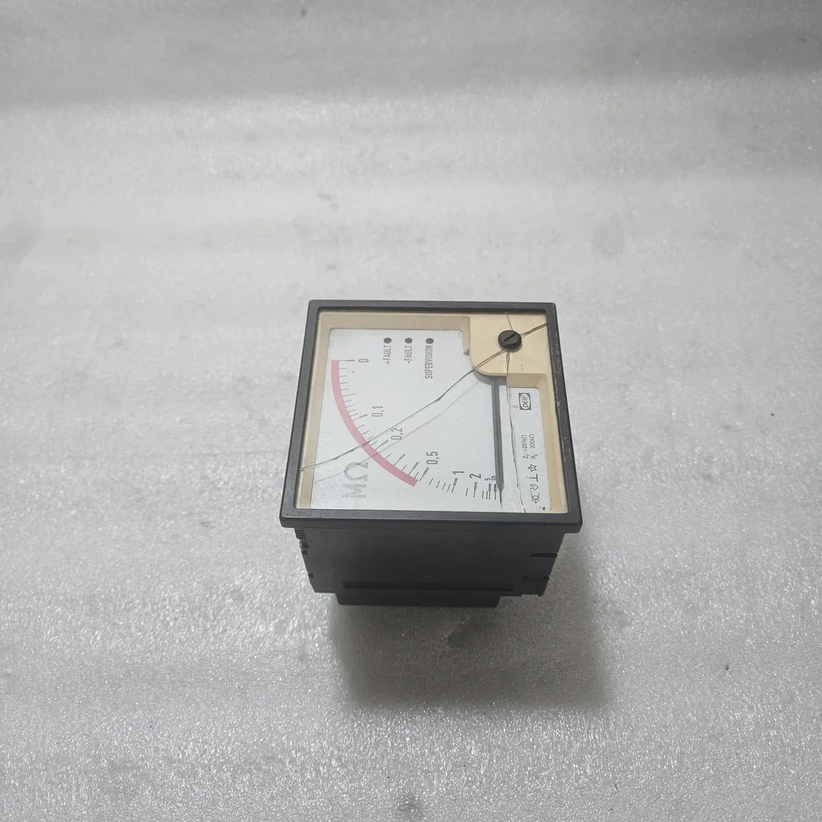DEIF DIM-Q DQ96-x Insulation Monitor 10kV 880V AC 600V CAT III
