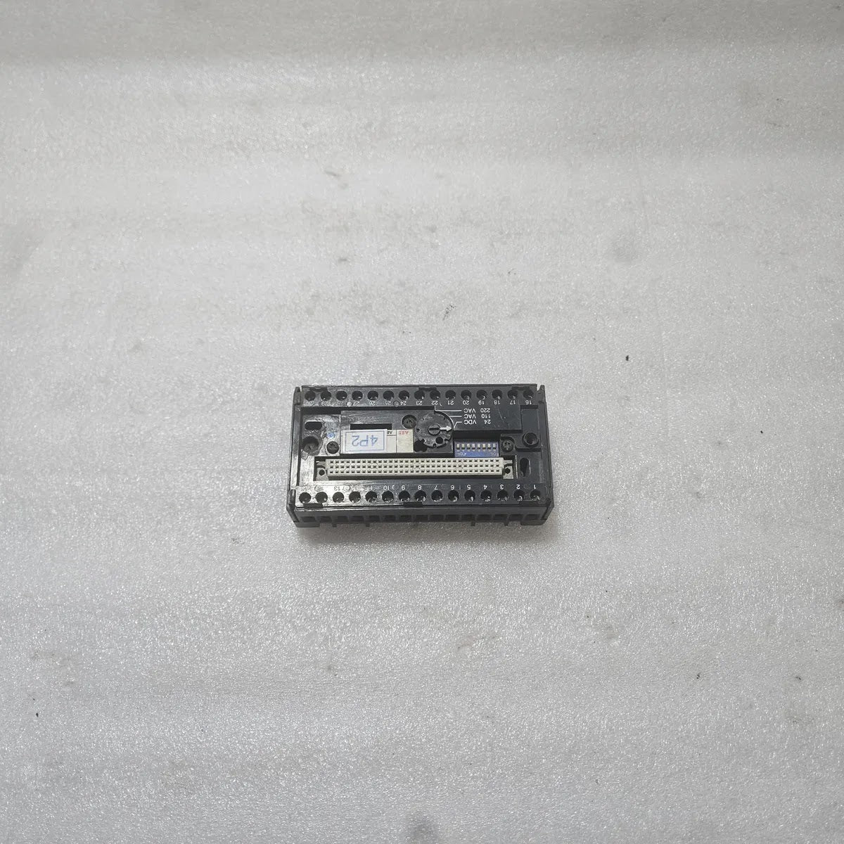 ABB ECZ FPR3700001R0001 Procontic CS31 I/O Plug-In Base