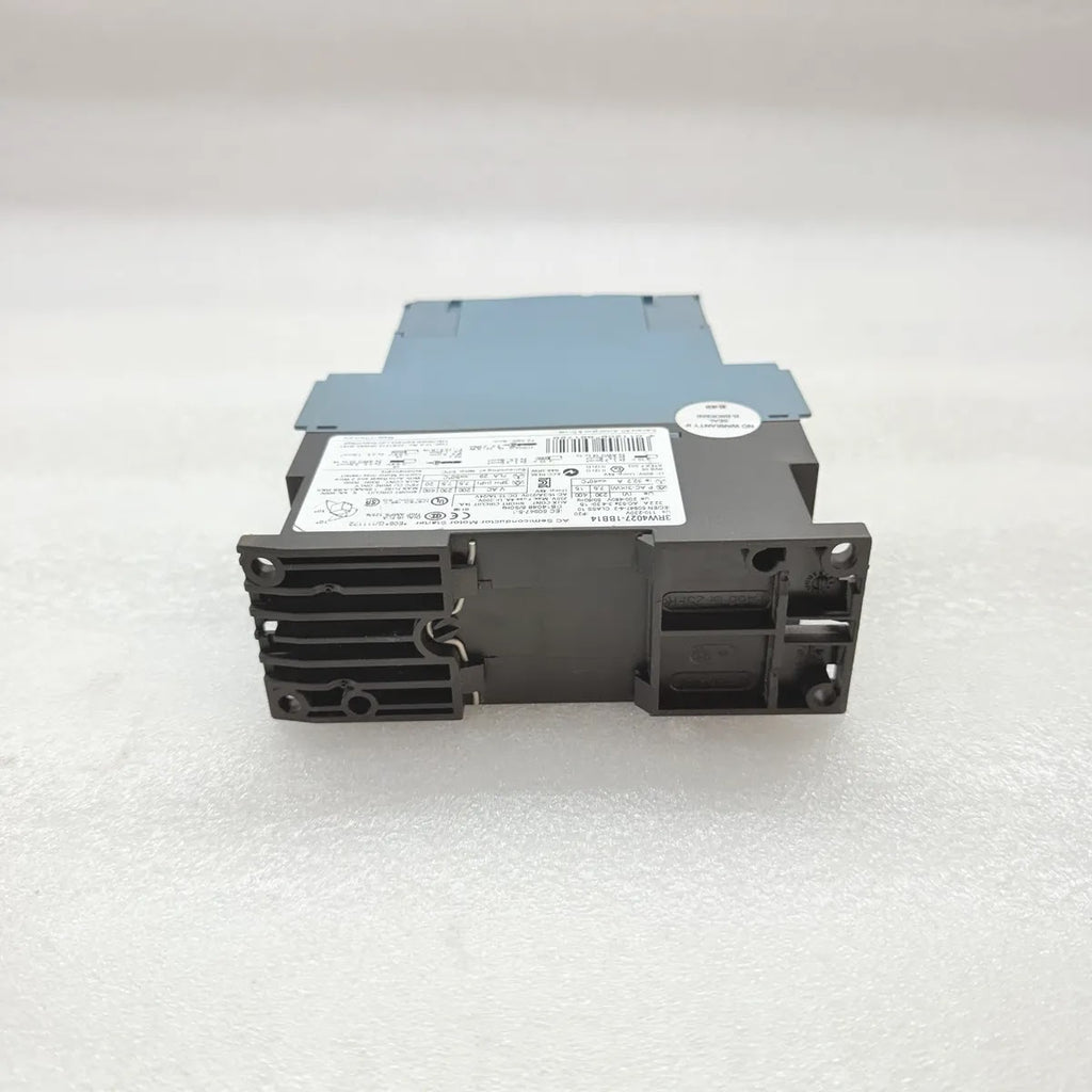SIEMENS 3RW4027-1BB14 SIRIUS Soft Starter AC Semiconductor Motor Starter 24V DC