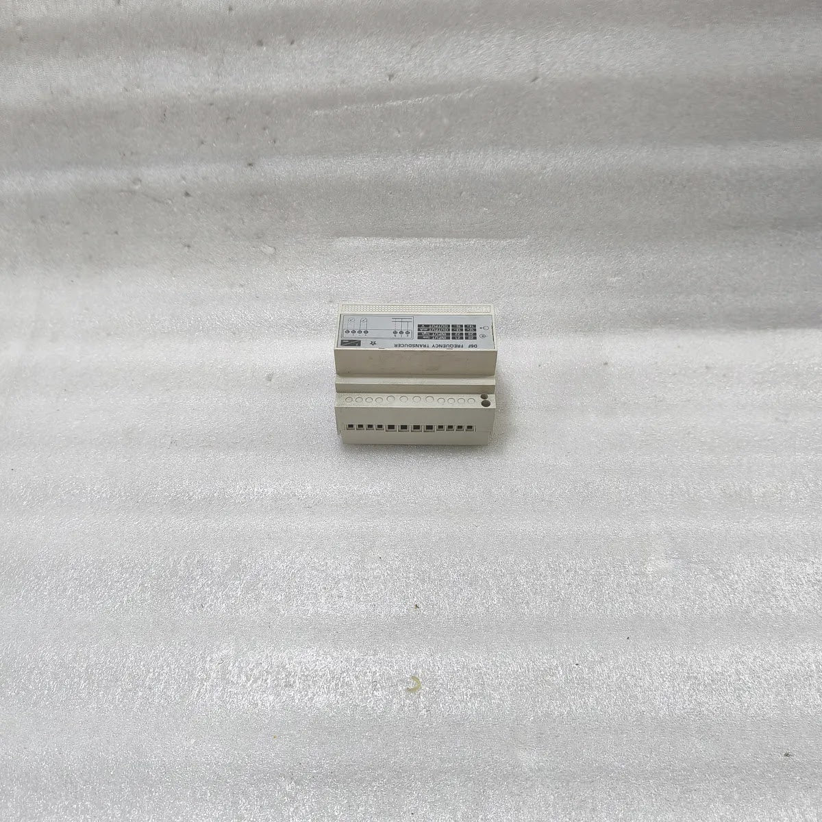 IME TM1FA215 D6F Frequency Transducer 115/230V 55-65Hz Output 4-20mA