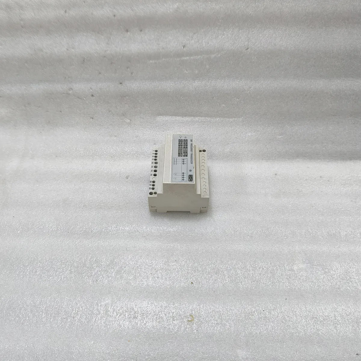 IME TM1FA215 D6F Frequency Transducer 115/230V 55-65Hz Output 4-20mA